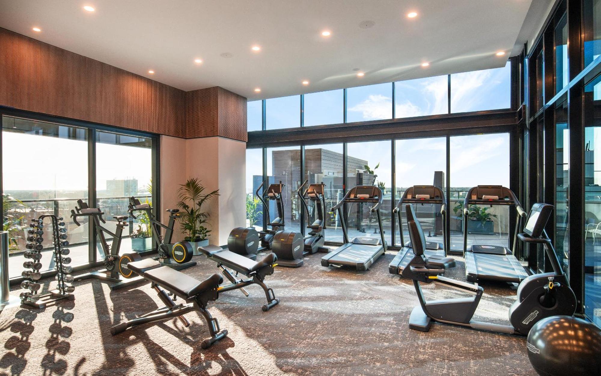 Crowne Plaza Adelaide By Ihg Hotel Buitenkant foto