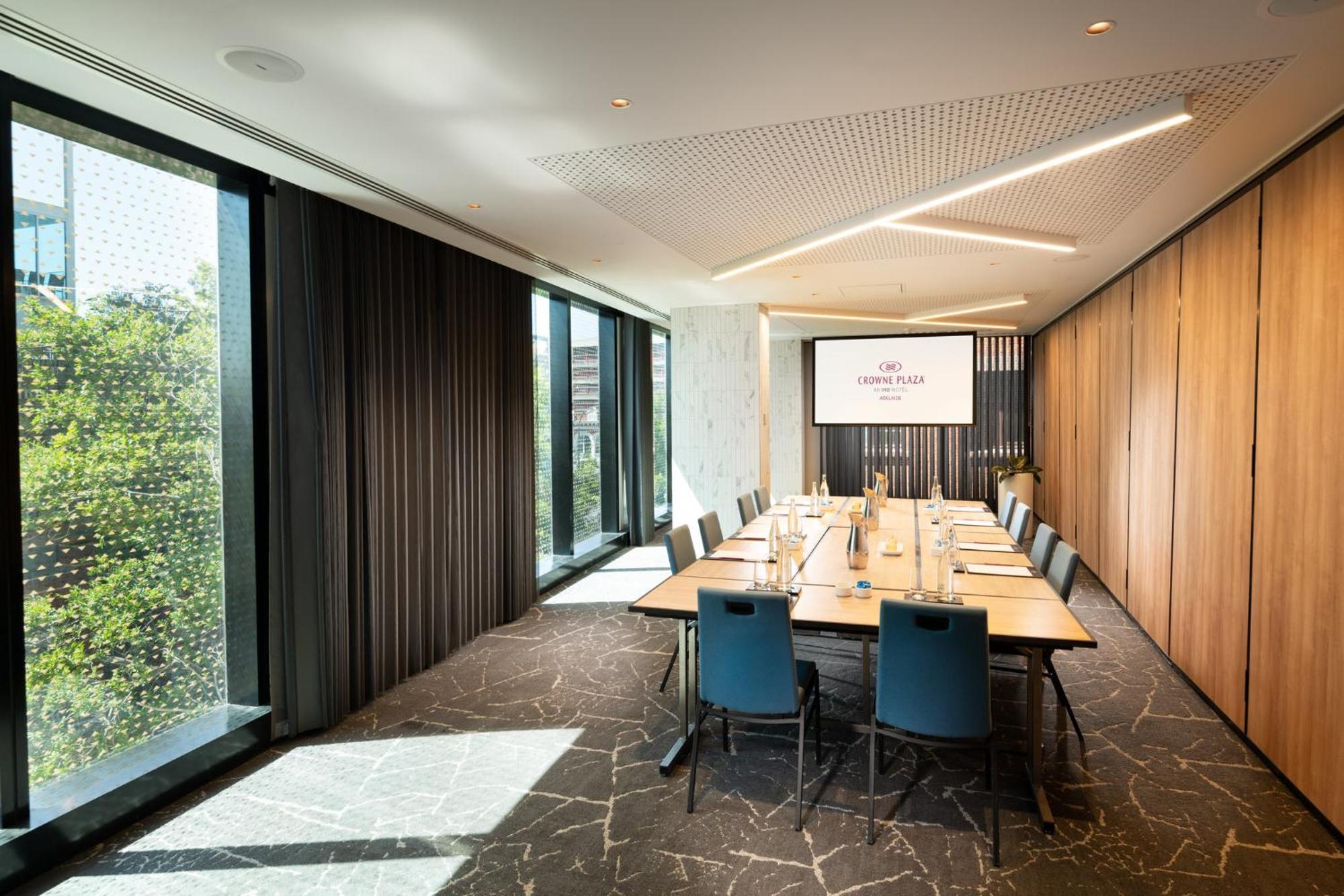 Crowne Plaza Adelaide By Ihg Hotel Buitenkant foto